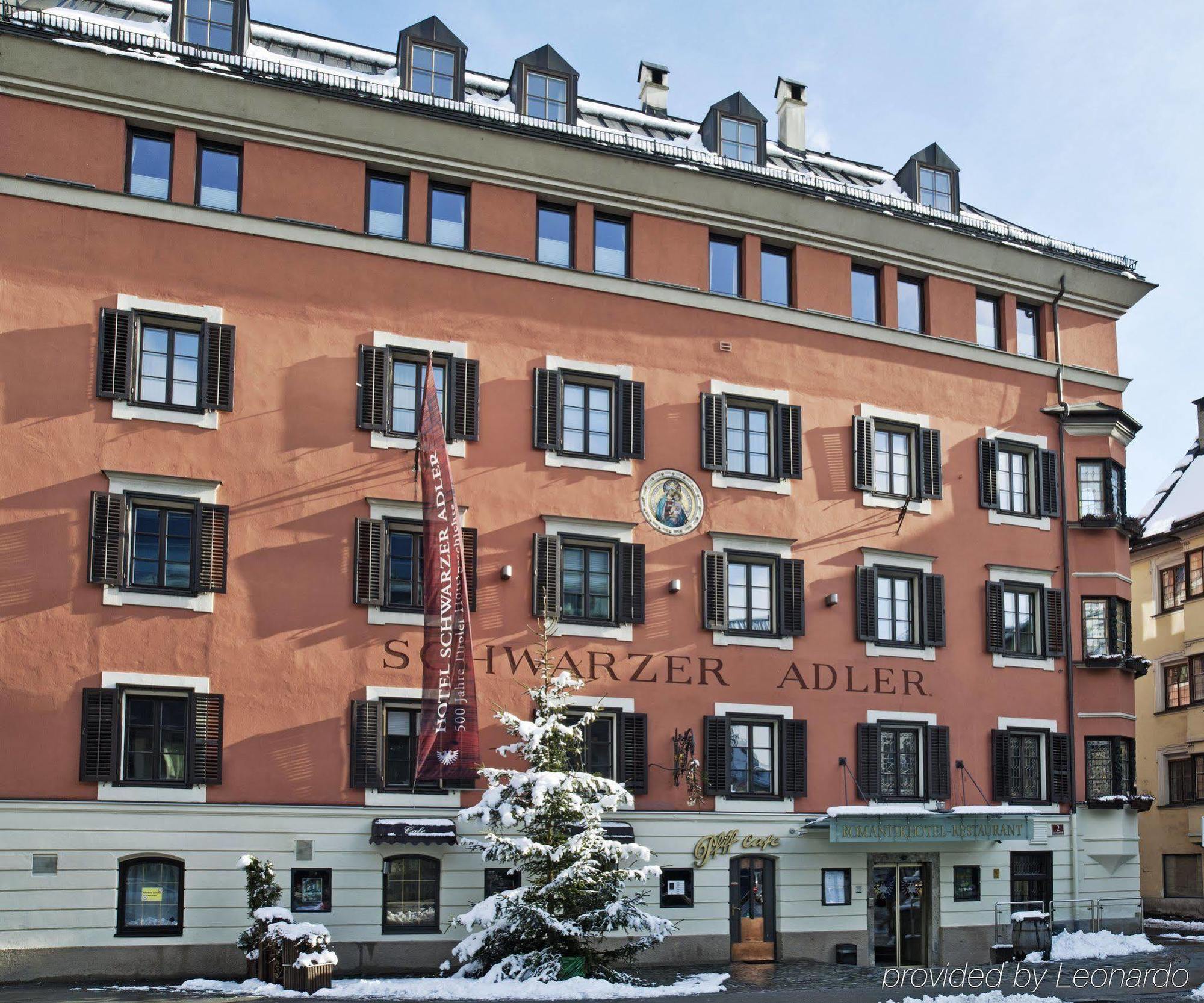 Hotel Schwarzer Adler Инсбрук Екстериор снимка
